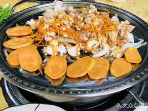 Camphor Tree Gourmet
