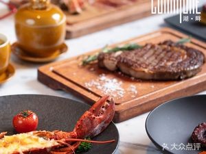 Lakeside Seafood Buffet Restaurant (Foshan Poly Hotel InterContinental)