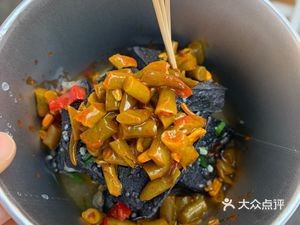 White Premium · Old Changsha Famous Snacks (OPLAZA Happy Coast Shopping Center Branch)