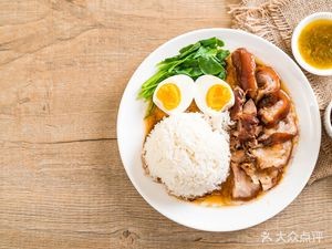 Slippery Pig Intestine Rice Noodles (Memory Branch)