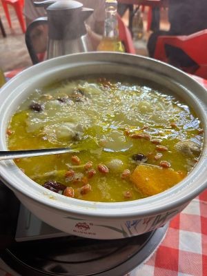 Yiming Turtle Chicken Pot (Wusha Store)