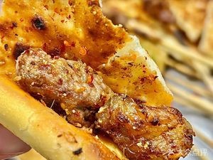 Xinjiang Delicacy Roasted Lamb Skewers (Shunpinglou Branch)