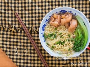 Yue'er Noodle Shop