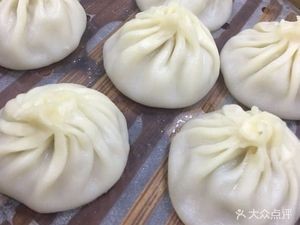 Shanghai Steamed Buns (Huanhu Road Branch)