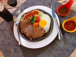 Lai Ke · Like Western Cuisine Steakhouse