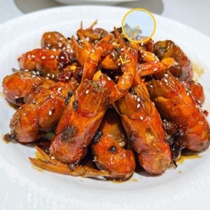 Blue Dragon Red Claw House (Vanke Li Store)