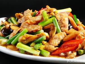 Spicy Stir-Fried Pork with Chili (Hengshengxuan Branch)