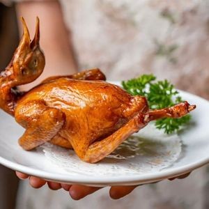 Gee Xiang Lou Home-style Chicken Stew · Pig's Trotter Chicken · Braised Squab (Songgang Store)