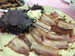 Zhenbao Restaurant (Baifu Street Store)