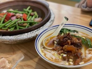 Happiness Golden Claypot Rice (Yaohua Road Branch)