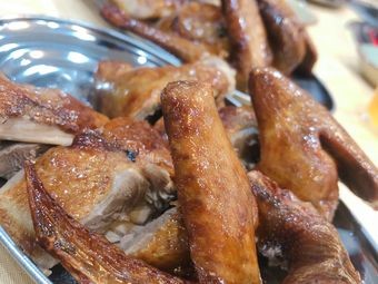 Houge Restaurant (Jiangbiancang Branch)