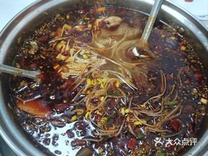 Shancheng Meiwa Fish Head Hot Pot (Jinshazhou Branch)