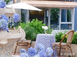 Hannah Jack's Garden · Coffee Events Art
