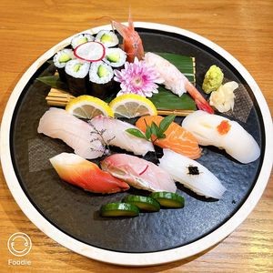 Hemu Sushi & Yakitori (Edinburgh Hotel Jinshazhou)