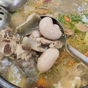 Qingyuan Charcoal Roasted Chicken Hot Pot (Yanjiang Road Branch)