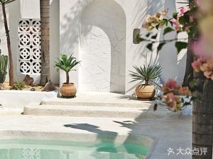 NEWZ Liusi Holiday (Chen Cun Branch)