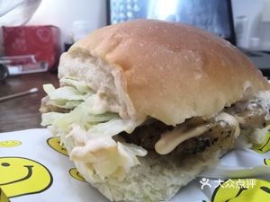 Shunji Pork Bun (Sandwiches, Snacks, Pork Buns, Chencun Store)