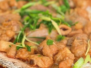 Xin Yi Rong Gui Spare Rib Rice