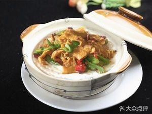 Liang Xiaoqi Claypot Rice (Xingying Peninsula Store)
