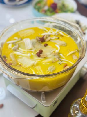 Yunhe Xuan Restaurant · Seafood Hot Pot · Muslim Cuisine Club