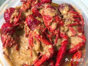 Zuoji Long虾馆 (Wanda Pedestrian Street Second Floor)