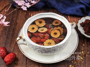 Freshly Brewed Bird's Nest with Menstrual Warm Drink and Health Soup