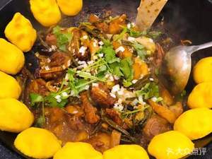 Da Dongbei Farmhouse Clay Pot Stew with Wood-Fired Oven Fish (Zhongbei Town Branch)