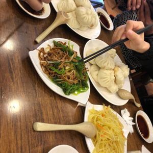 Yi He Shun Dumpling Shop (Zhongbei Town Store)