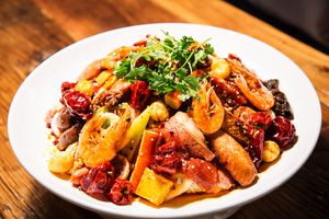 Nadu Spicy Fish & Spicy Hot Pot (Weini Du Store)