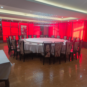 Liu's Past Times Restaurant