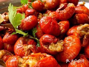 Zhang Ji Roast Whole Fish & Spicy Lobster Tails (Yuejin Road North Branch)