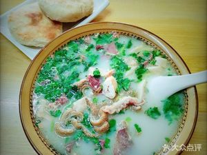 He Jie Lamb Soup Barbecue (Erlhao Bridge Branch)
