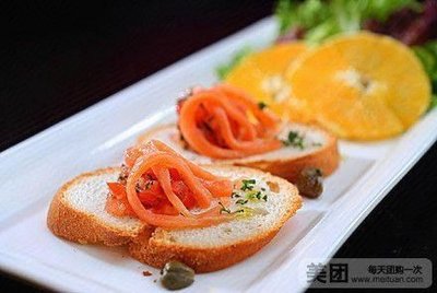 Crunchy Eel Noodle Shop