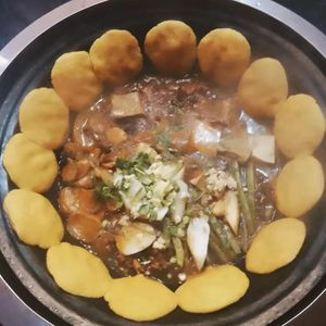 Halal Flavor Fragrance Iron Pot Stew