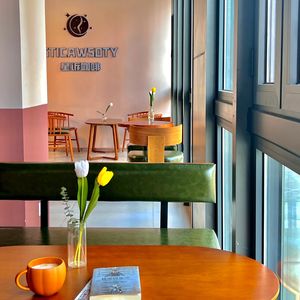 Star诉 Coffee · Space (Kuangshi International Branch)