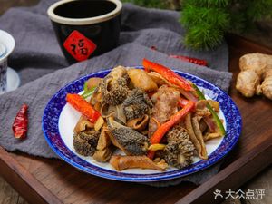 Halal Flame Mountain Hot Pot & BBQ (Bgy Hai Chang Tian Lan Store)