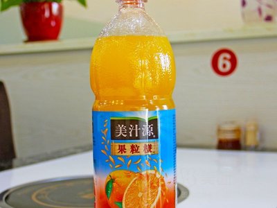 Fragrance Crossing Bridge Rice Noodles · Yellow Braised Chicken Rice