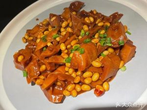 Fire Red Restaurant (Dongban Yuan Road)