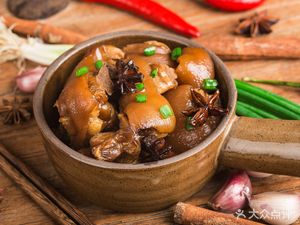 Wang Jie Morning Food Counter