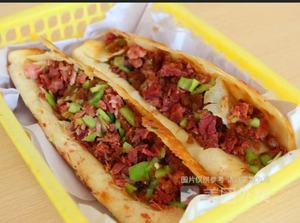 Donkey Meat Fire Cake with Spicy Hot Pot (Lutai Branch)