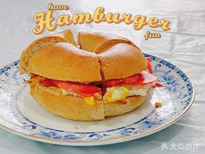 Yi Jiu Rong Coffee厅