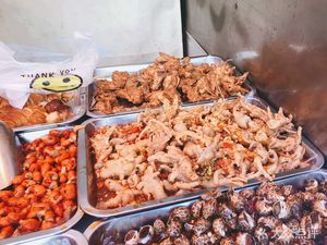 Old Town Smoked Spare Ribs