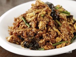 Xinshunyuan Restaurant (West of the Communist Party Committee of Wangbuzhuang Town)