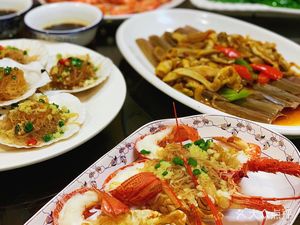 Donghai Seafood House