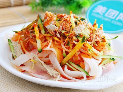 Stupid Cool Rice Noodles with Chicken Legs (Dahelu Branch)