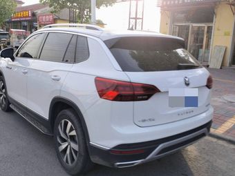Century-Spanning Smoked Meat Shop Yang Chunjian Delicatessen