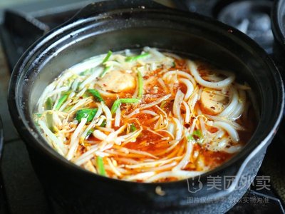 Baoyi Crossing-the-Bridge Rice Noodles