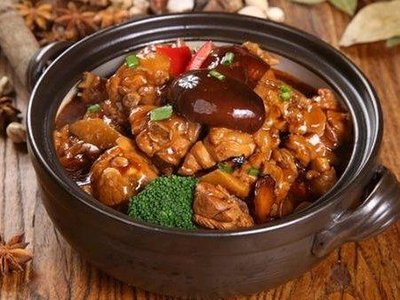 Xiao Wu Yi Yellow Braised Chicken Rice (Pedestrian Street Branch)