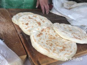 Xia Gang Big Pancake Shop (Tiyubei Branch)