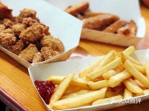 Tiyun North Burger (Xianda Li Store)